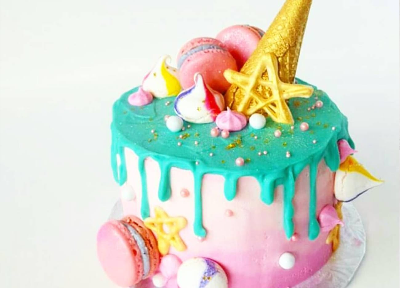Ezek a csodás unikornis-torták szinte túl jók erre a világra