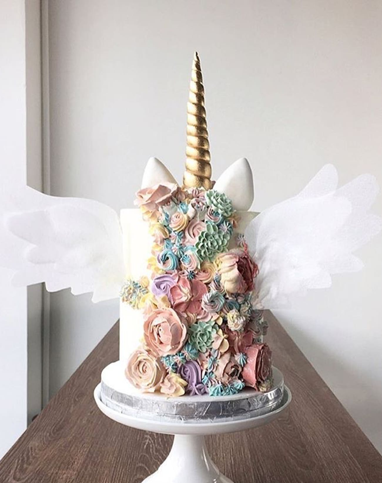 Ezek a csodás unikornis-torták szinte túl jók erre a világra