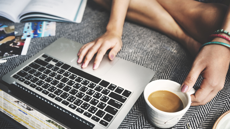 Online kuckó a lakberendezés szerelmeseinek – avagy hogyan találtam meg álmaim asztalát (x) Online kuckó a lakberendezés szerelmeseinek – avagy hogyan találtam meg álmaim asztalát (x)