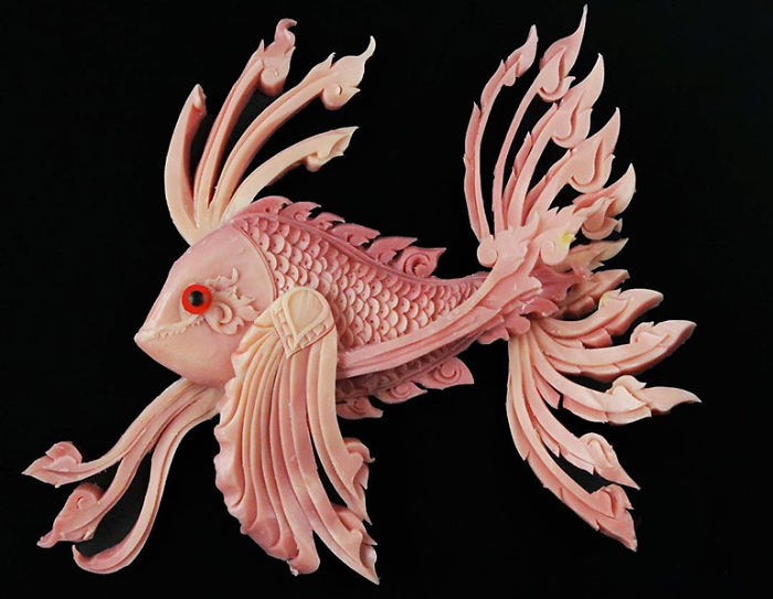 Barokkos szobrok szappanból faragva