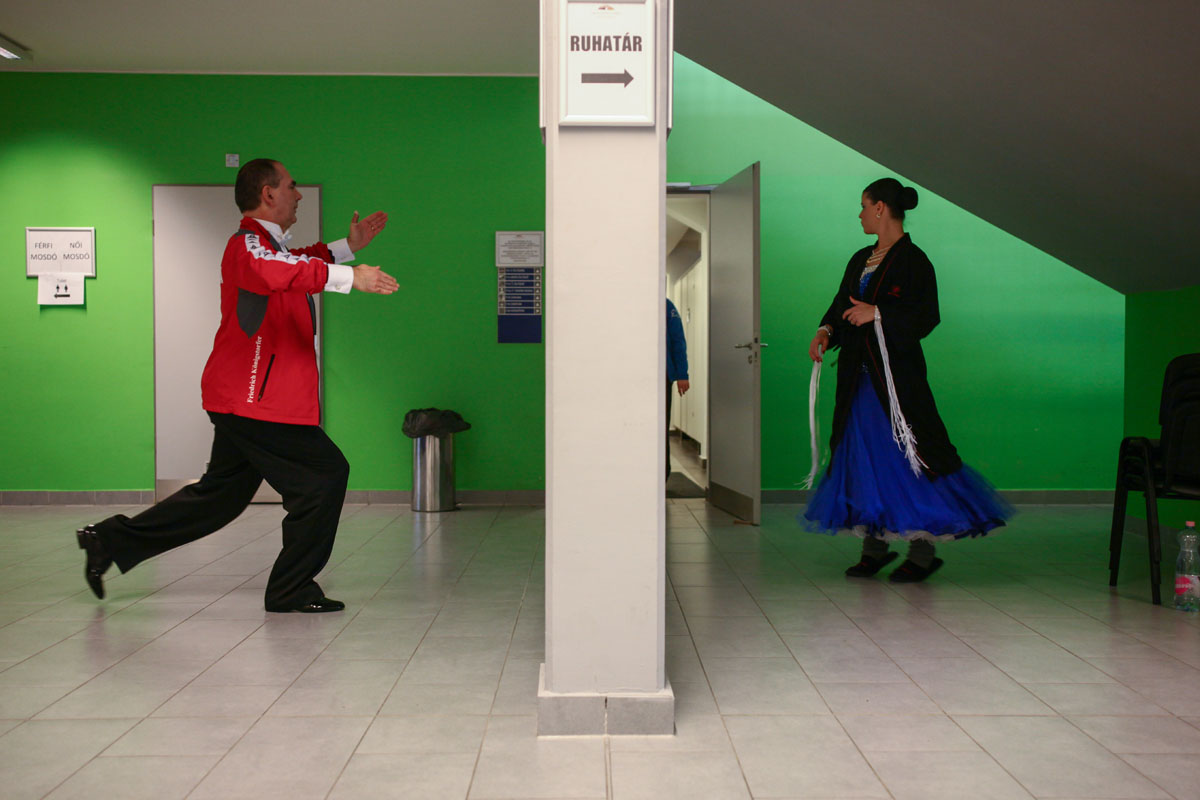 Így izgulnak pontjaikért a magyar versenytáncosok