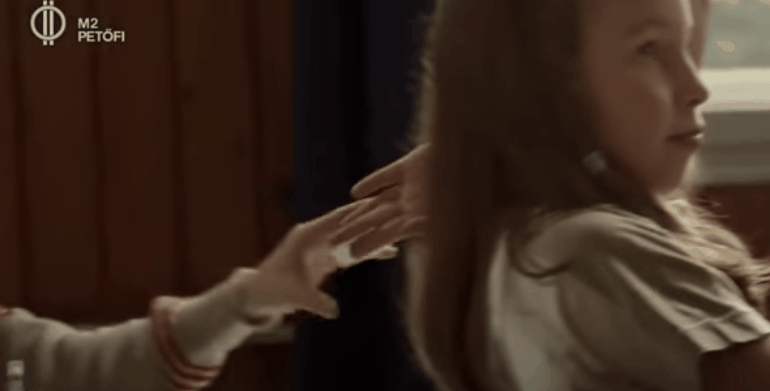 10 pillanat a Mindenkiben, ami emlékeztet, hogy jó volt gyereknek lenni a 90-es években 10 pillanat a Mindenkiben, ami emlékeztet, hogy jó volt gyereknek lenni a 90-es években