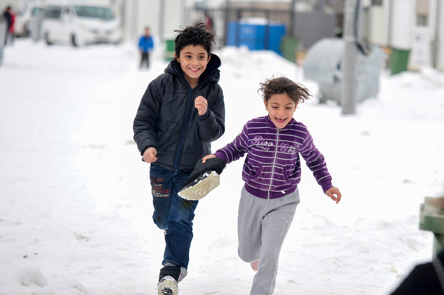 Ilyen volt a tél azoknak a gyerekeknek, akiknek hótaposó helyett csak gumicsizma jutott Ilyen volt a tél azoknak a gyerekeknek, akiknek hótaposó helyett csak gumicsizma jutott