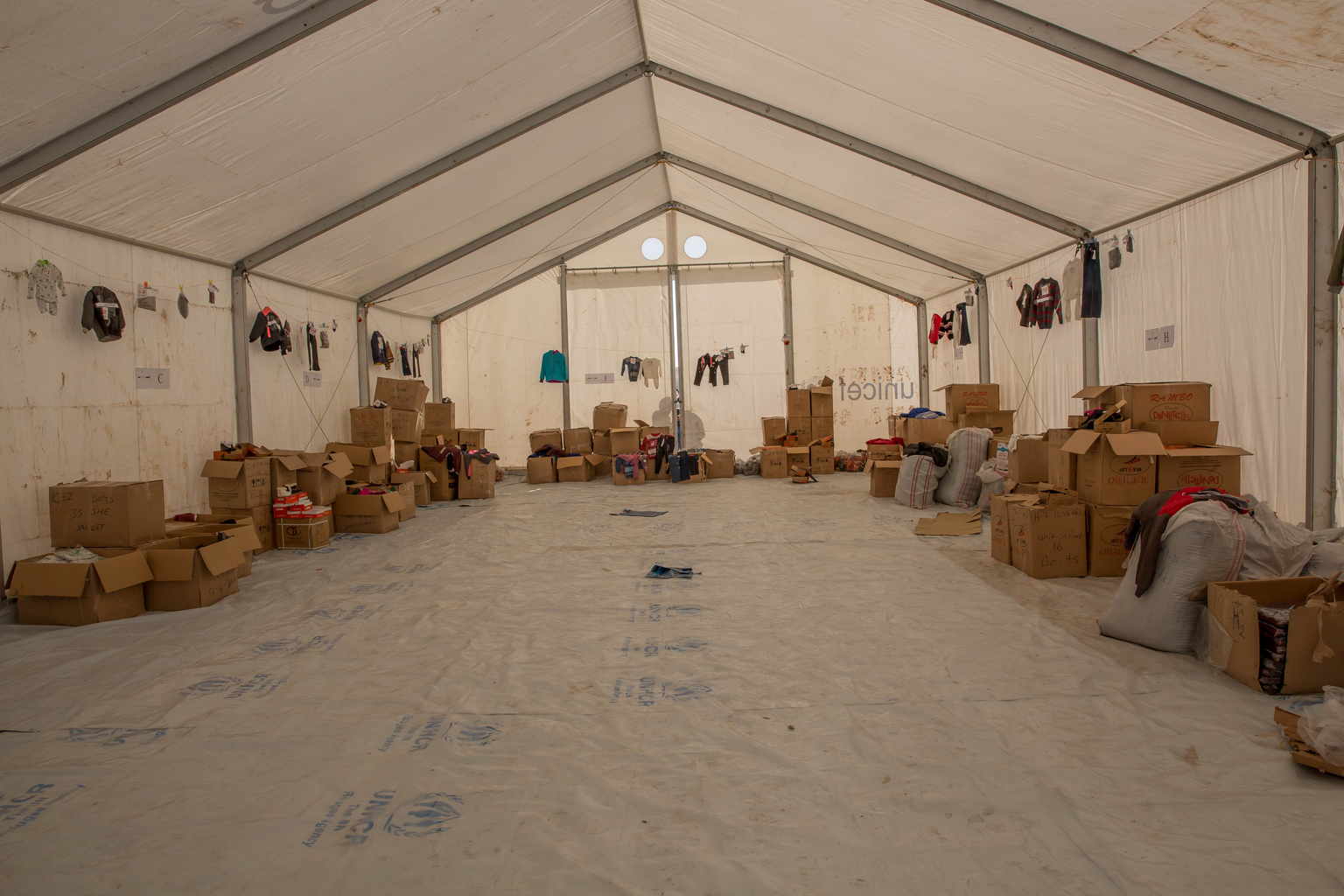 Ilyen volt a tél azoknak a gyerekeknek, akiknek hótaposó helyett csak gumicsizma jutott Ilyen volt a tél azoknak a gyerekeknek, akiknek hótaposó helyett csak gumicsizma jutott