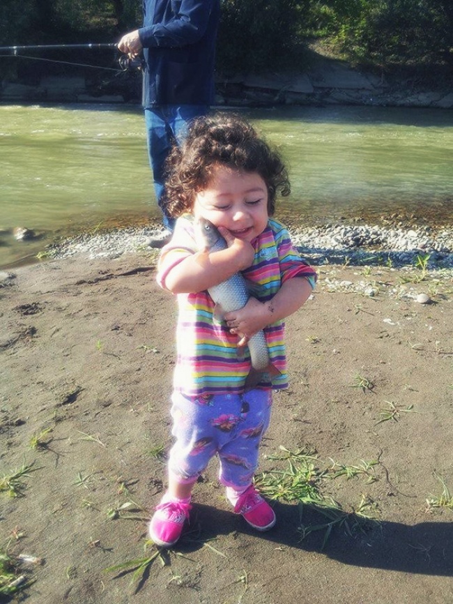 10 fotó, ami bebizonyítja, hogy a gyerekek mellett lehetetlen unatkozni