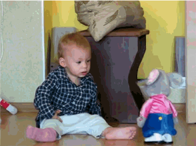 A lányom nem hajlandó fürödni, mert retteg a krokodilos csúszásgátlótól