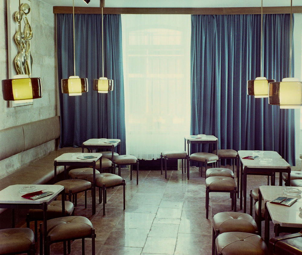 Egy letűnt kor vendéglátó- és szórakozó helyei - fotók Egy letűnt kor vendéglátó- és szórakozó helyei - fotók