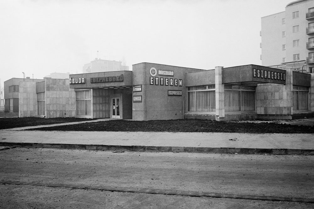 Egy letűnt kor vendéglátó- és szórakozó helyei - fotók Egy letűnt kor vendéglátó- és szórakozó helyei - fotók