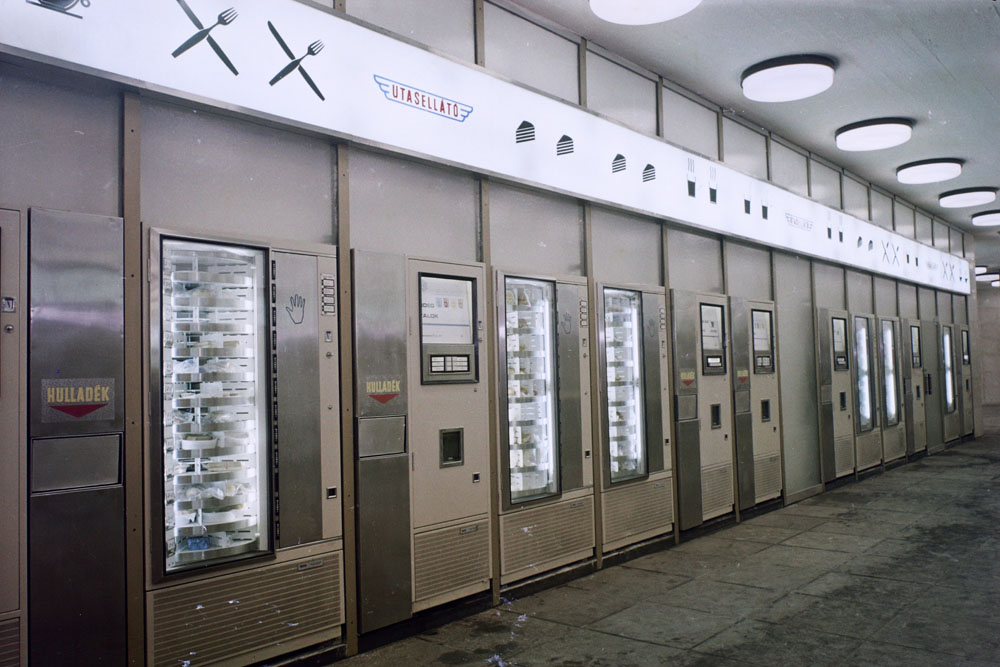 Egy letűnt kor vendéglátó- és szórakozó helyei - fotók Egy letűnt kor vendéglátó- és szórakozó helyei - fotók