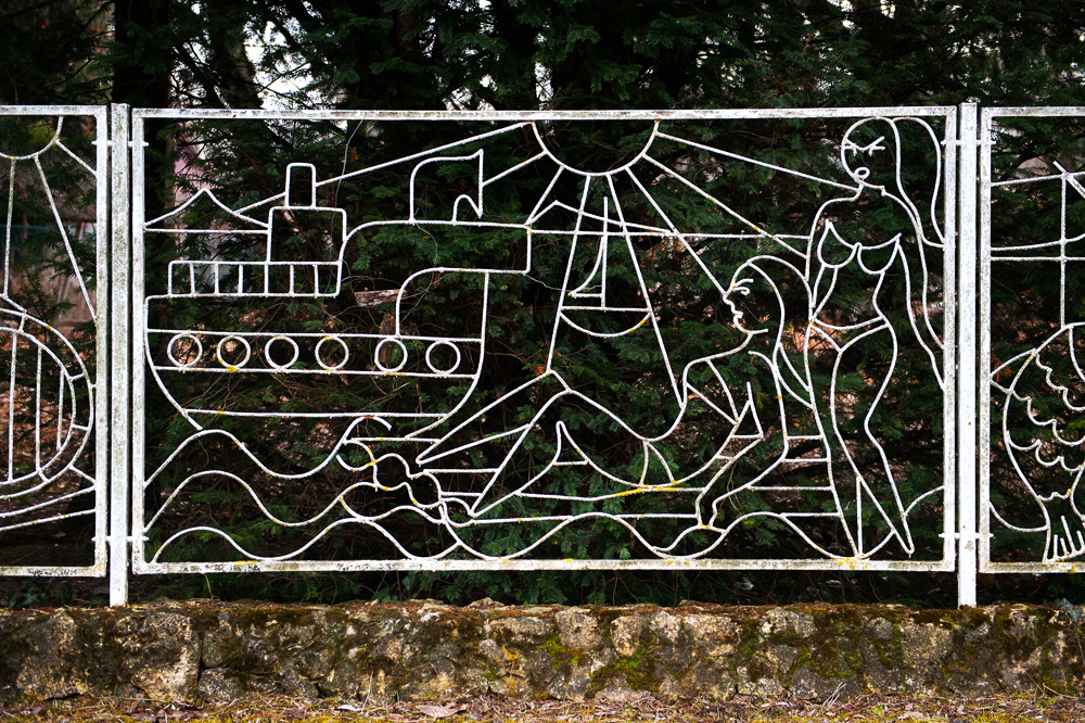 Balatoni kerítések