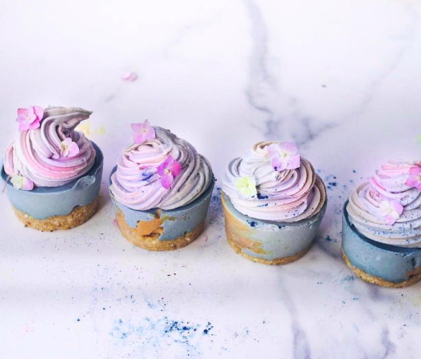 Varázslatosan színes ételeket kreaál a gasztroblogger