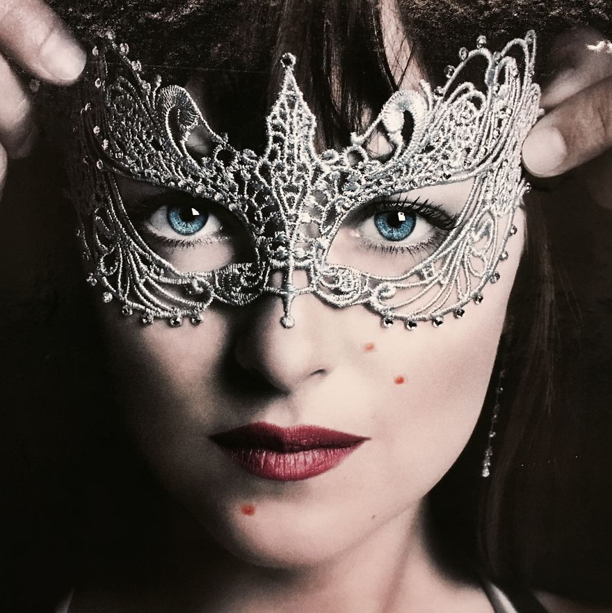 Pattanásokat nyomnak a modellekre a reálisabb képért