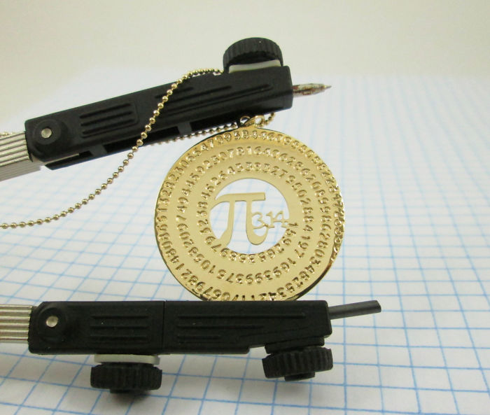 Minden kocka imádni fogja ezeket az ékszereket Minden kocka imádni fogja ezeket az ékszereket