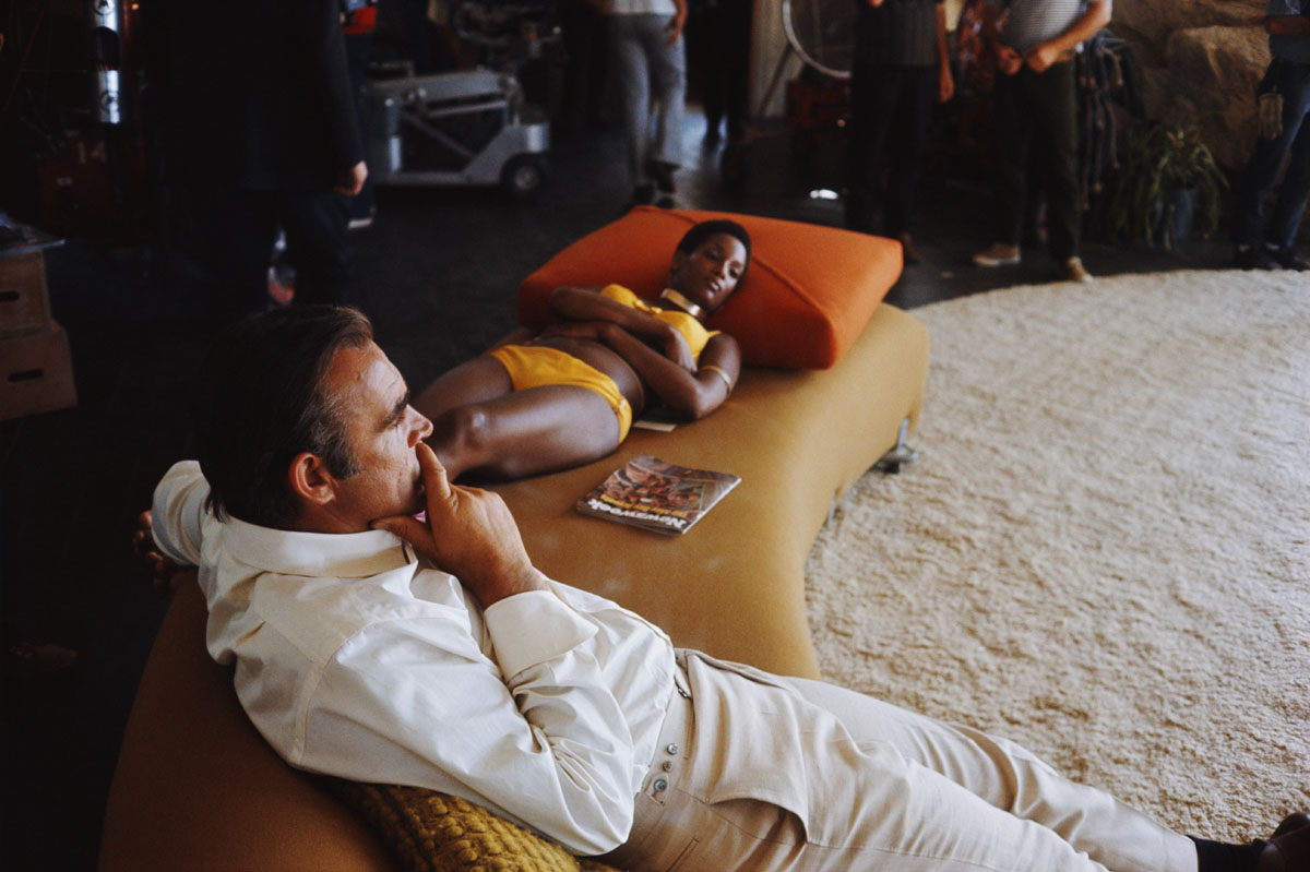 Így pihentek a legnagyobb sztárok a forgatási szünetekben Így pihentek a legnagyobb sztárok a forgatási szünetekben