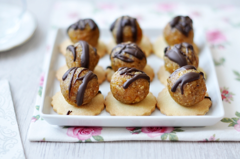 Zserbólabdák linzertalpakon