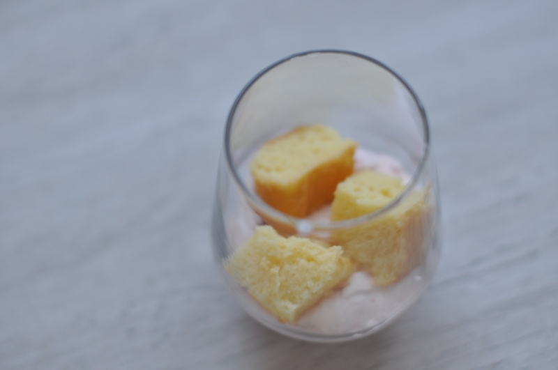 Epres piskótás pohárkrém Epres piskótás pohárkrém