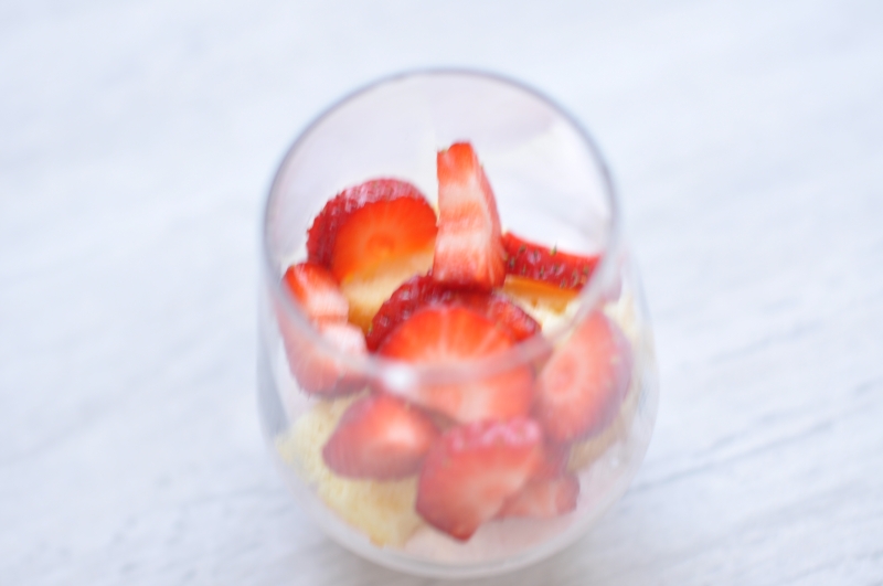 Epres piskótás pohárkrém Epres piskótás pohárkrém