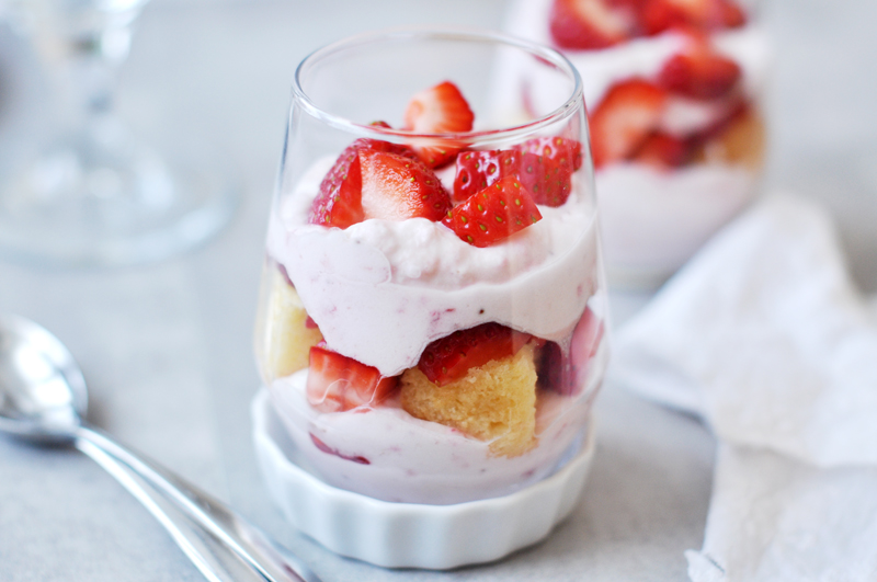 Epres piskótás pohárkrém Epres piskótás pohárkrém