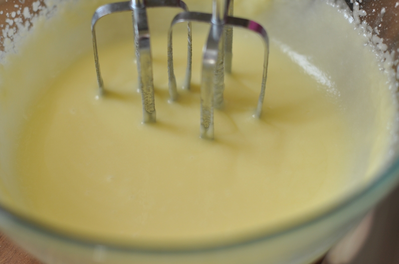 Kifordított kókuszkocka-gombóc