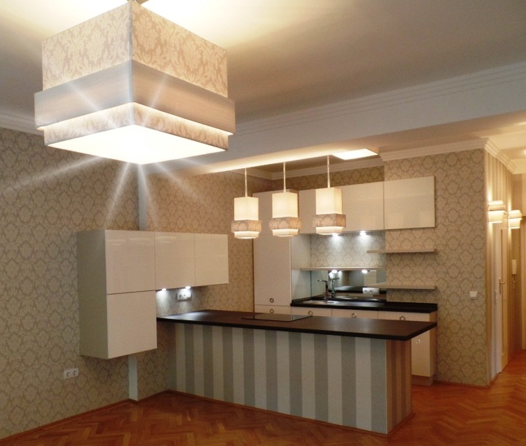 Ilyenek a praktikus kialakítású, trendi konyhák