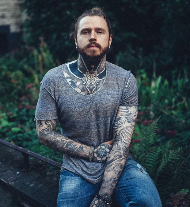 Tetoválásokkal tanulta meg szeretni testét a nagy fogyás után