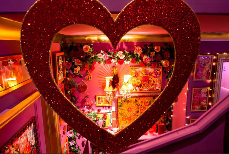 Te is aludhatsz a világ legrózsaszínebb házában