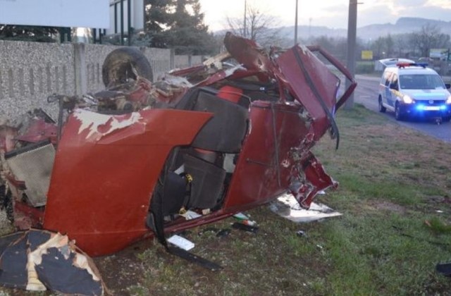 Csoda, hogy megúszták a balesetet a fiatalok