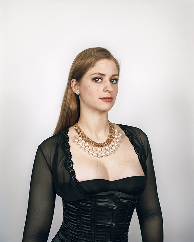 Ők azok a nők, akik pénzért bárkit megaláznak Ők azok a nők, akik pénzért bárkit megaláznak