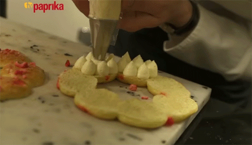 Ezért kell hámozva enni a kaliforniai paprikát - egy teljes napon át néztem a Paprika Tv-t Ezért kell hámozva enni a kaliforniai paprikát - egy teljes napon át néztem a Paprika Tv-t