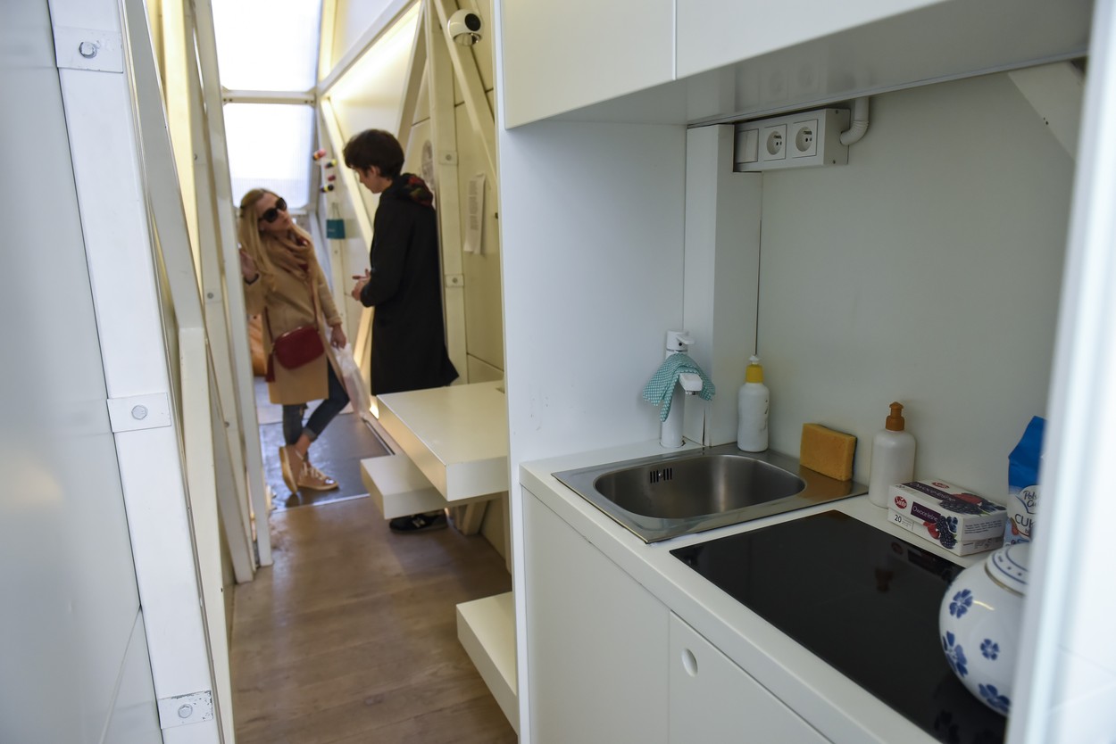 A világ legkeskenyebb háza alig nagyobb egy liftaknánál