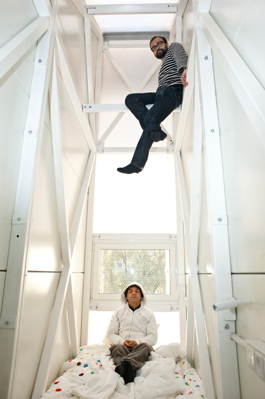 A világ legkeskenyebb háza alig nagyobb egy liftaknánál