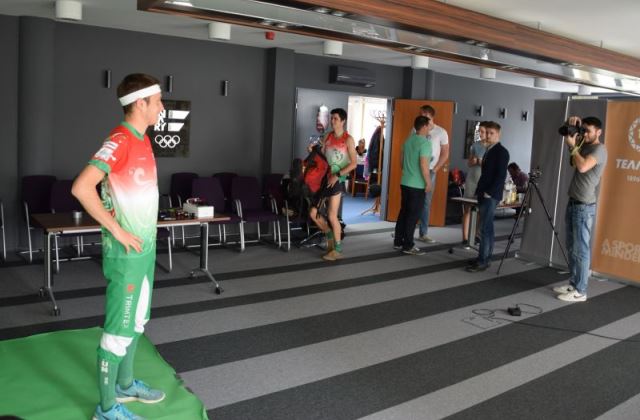 Csodás formaruhákba bújtak sportolóink