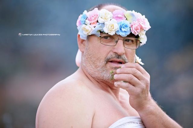 Ez az apa elkészítette az év legviccesebb terhesfotóit Ez az apa elkészítette az év legviccesebb terhesfotóit