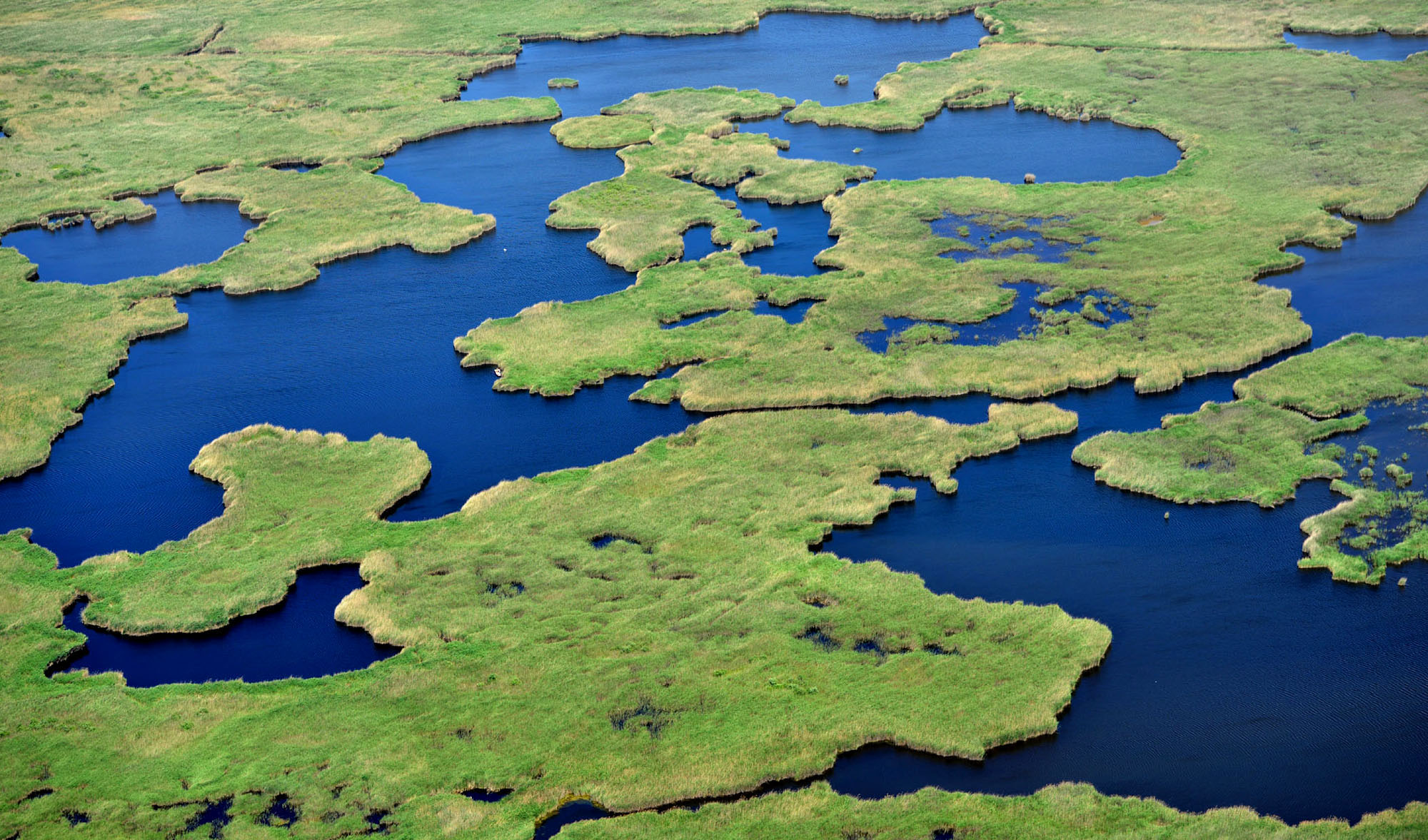 Az egek ura: Magyarország a magasból H. Szabó Sándor légifotós szemével