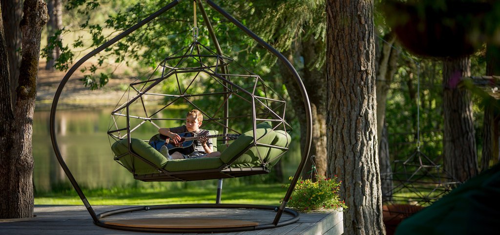 A nyári álmok ezzel a dizájnos függőággyal kezdődnek