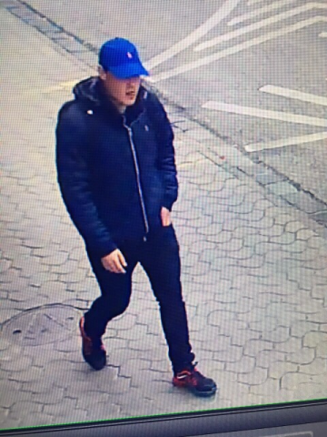 Fényes nappal raboltak ki egy ékszerboltot Budapesten