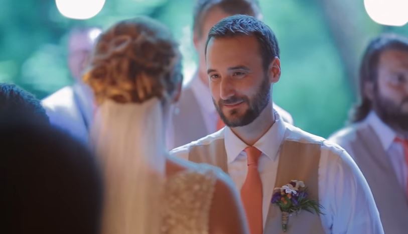 Esküdnél barlangban? Ők megtették - videó