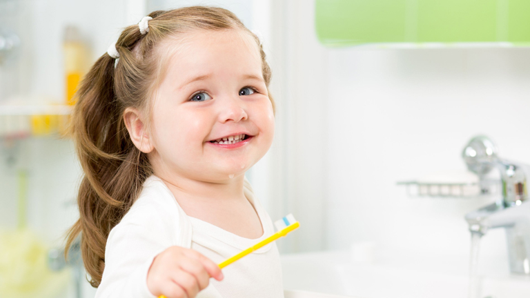 1 rágó + 1 % = 500 boldog gyermekmosoly 1 rágó + 1 % = 500 boldog gyermekmosoly