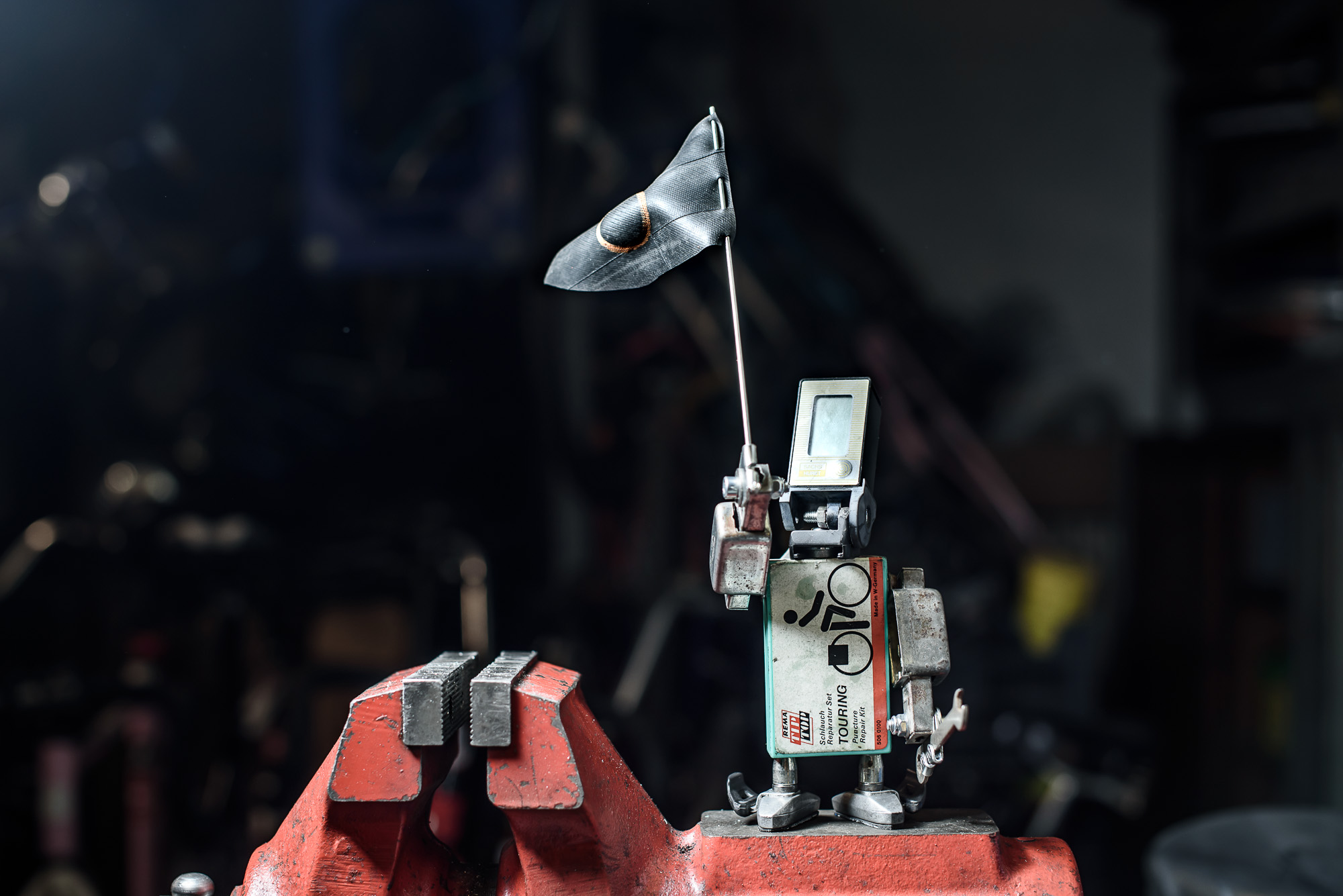 Elképesztő szobrokat készít biciklis kacatokból a veterán szervizes Elképesztő szobrokat készít biciklis kacatokból a veterán szervizes