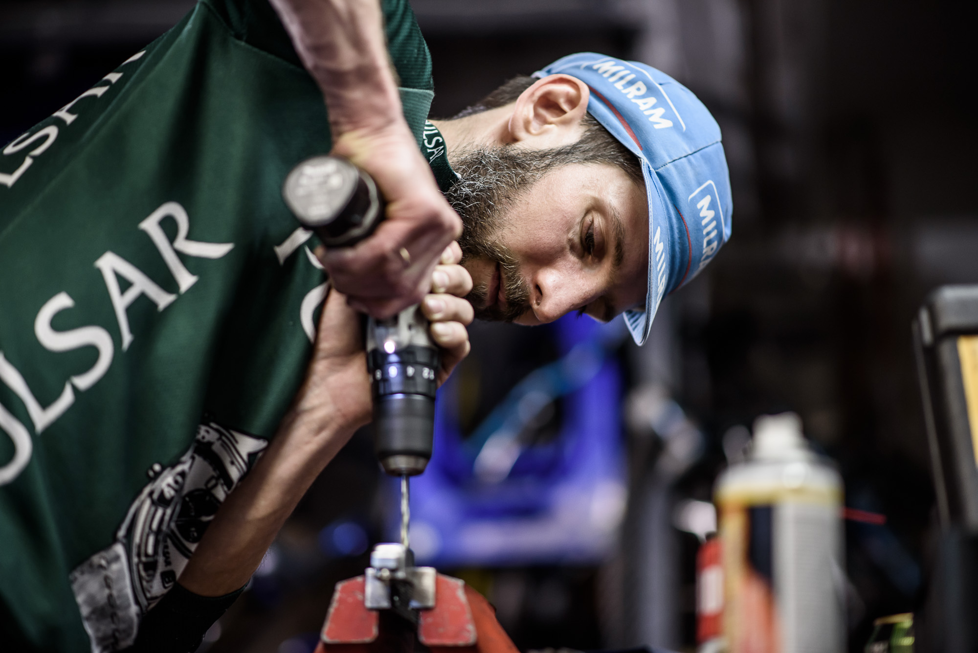 Elképesztő szobrokat készít biciklis kacatokból a veterán szervizes Elképesztő szobrokat készít biciklis kacatokból a veterán szervizes