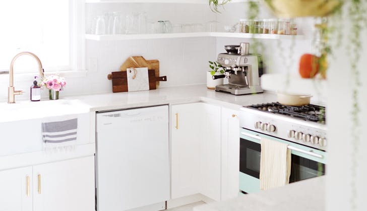 Így takarítsd ki hatékonyan a lakás legtrükkösebb pontjait Így takarítsd ki hatékonyan a lakás legtrükkösebb pontjait