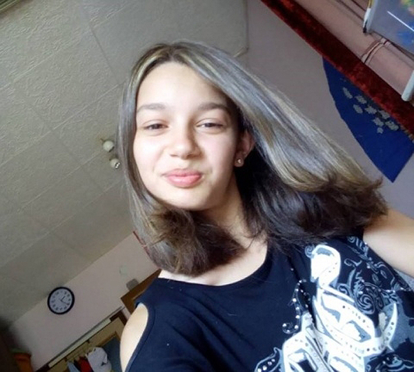 Kutyás hátizsákkal tűnt el a 13 éves kislány