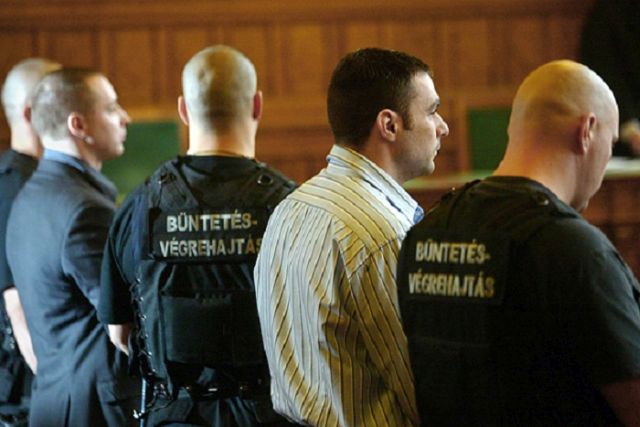 Kaiser Ede és Hajdú László a bíróságon