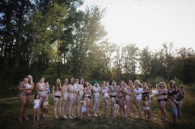 Őszinte képek a szülés utáni test igazi szépségéről