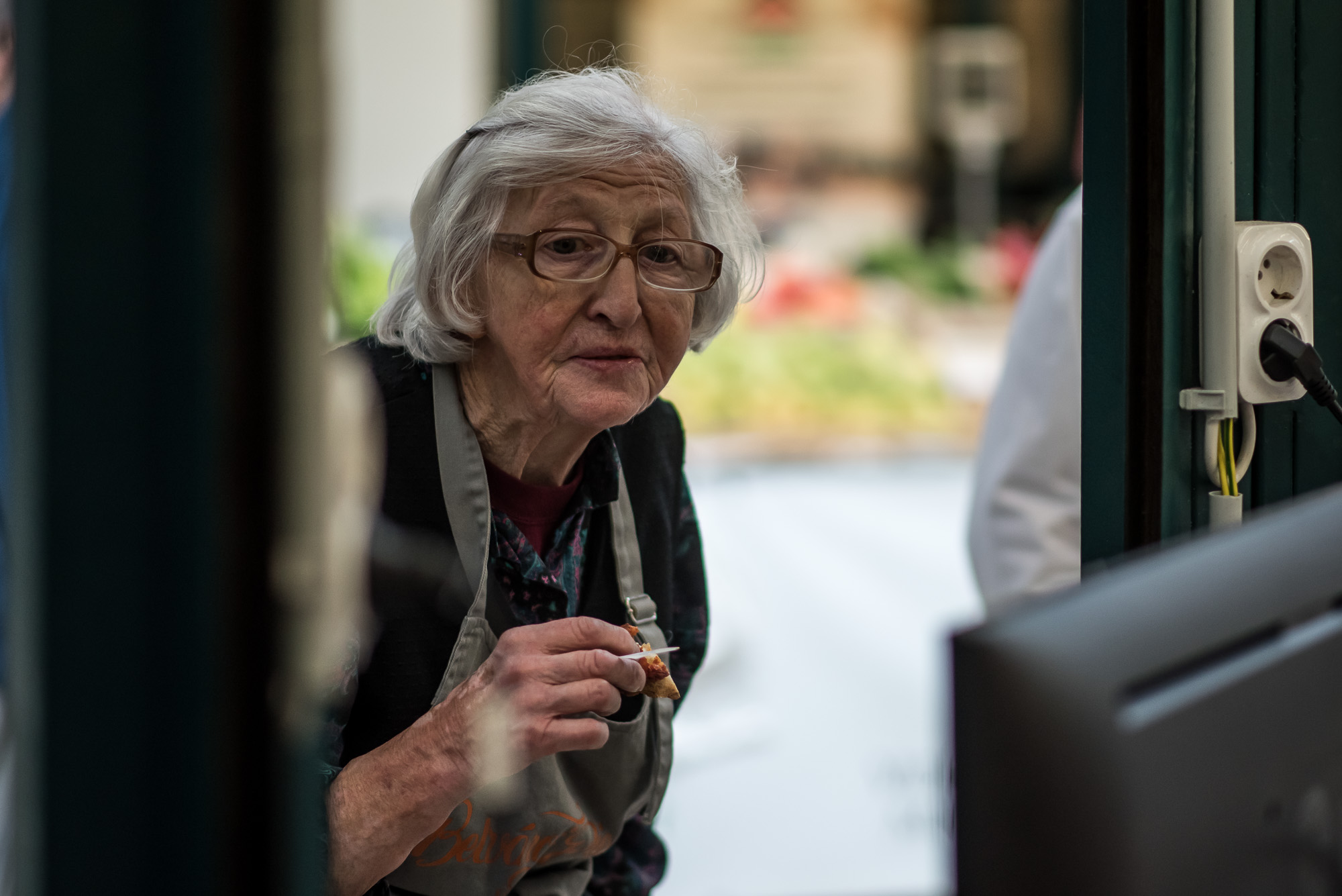 Csukd be a szemed és hagyd, hogy történjen: 15 fotó a kolbász erejéről Csukd be a szemed és hagyd, hogy történjen: 15 fotó a kolbász erejéről