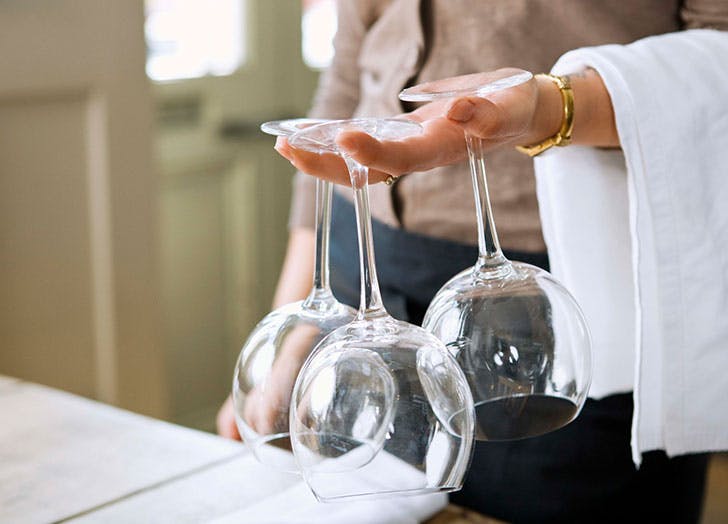 4 hiba, amit a borospoharak elmosásakor elkövetünk