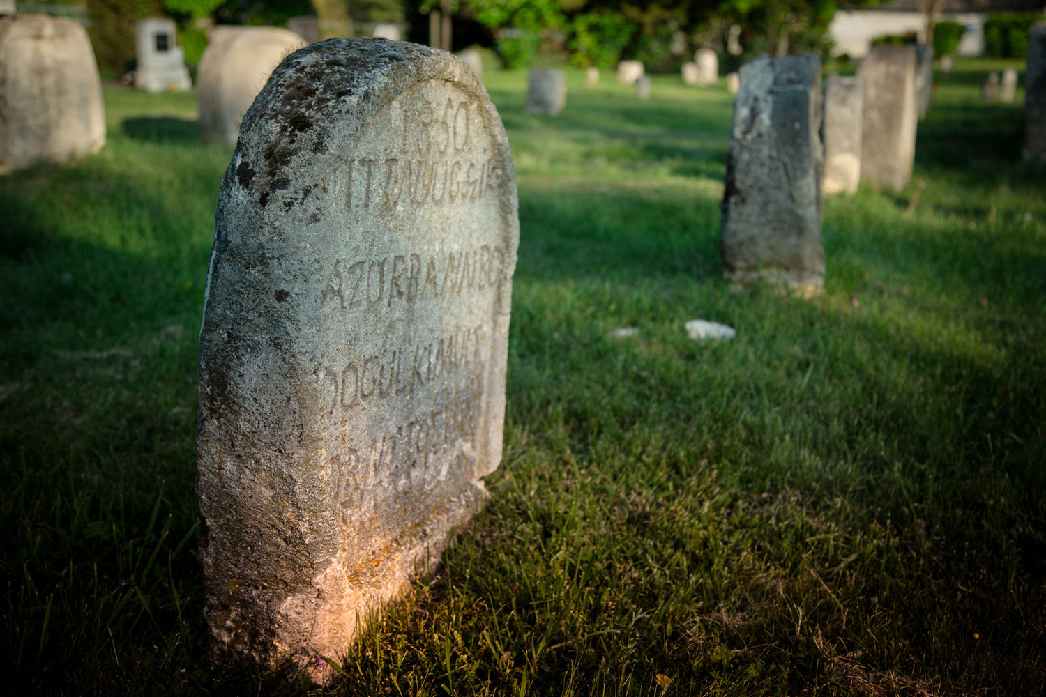 Ezeréves vízimalom, szív alakú sírkövek: a Balaton-felvidék rejtett kincsei