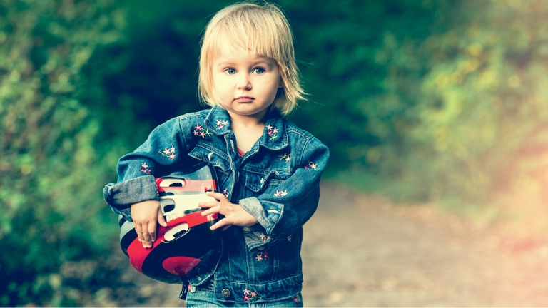 Anya, nagyon fáj! – Így kerüld el, hogy a gyereked balesetet szenvedjen