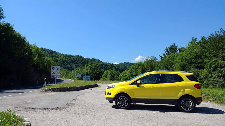 A Ford Ecosportnak jól állnak a merészebb színek (Fotó: Andersen Dávid)