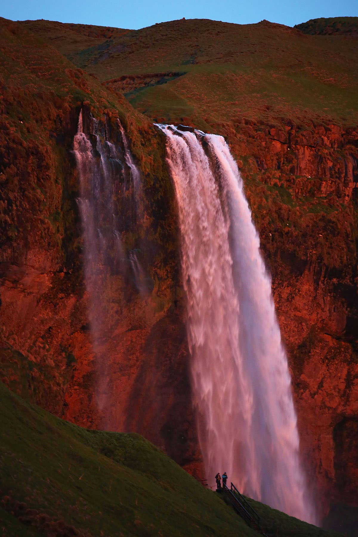 Izland nyáron igazi turista paradicsom - aminek a helyiek egyre kevésbé örülnek Izland nyáron igazi turista paradicsom - aminek a helyiek egyre kevésbé örülnek